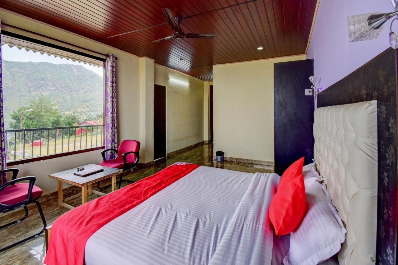 Oyo 43476 Vatika Resort Шимла Экстерьер фото