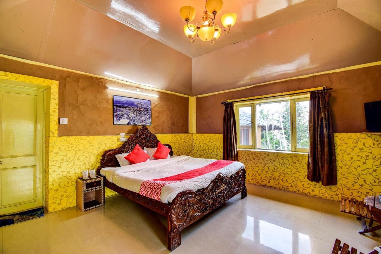 Oyo 43476 Vatika Resort Шимла Экстерьер фото