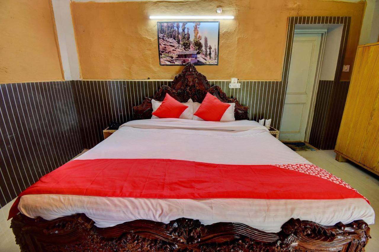 Oyo 43476 Vatika Resort Шимла Экстерьер фото